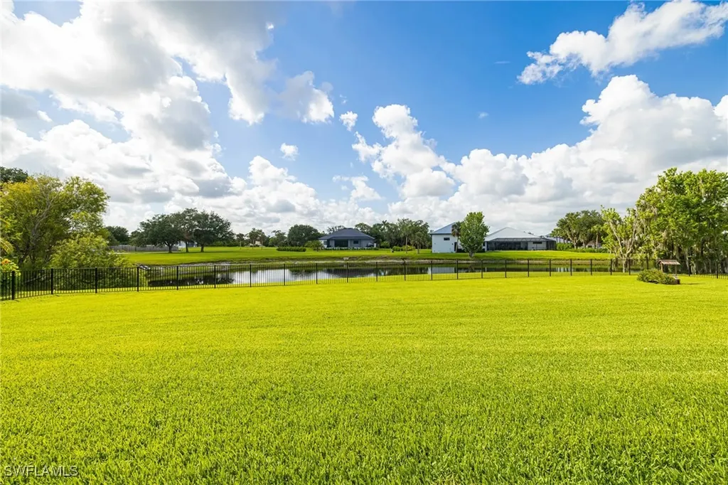 16630 Willow Point Court Alva FL 33920