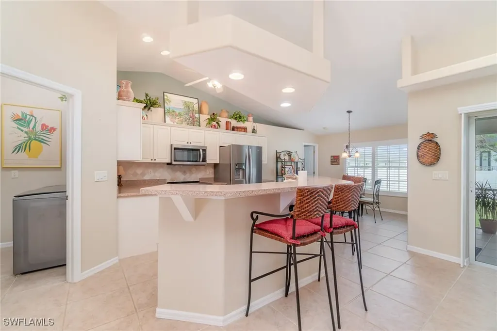 3708 SW 2nd Lane Cape Coral FL 33991