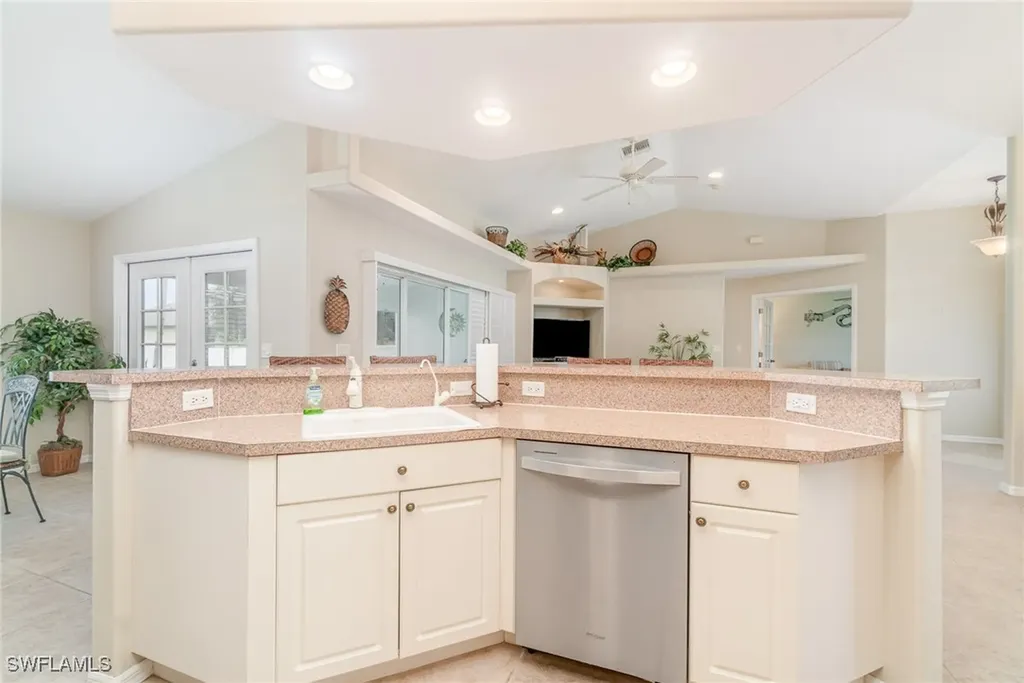 3708 SW 2nd Lane Cape Coral FL 33991