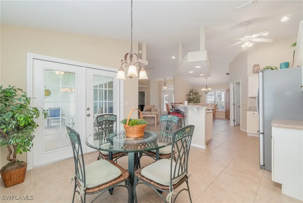 3708 SW 2nd Lane Cape Coral FL 33991