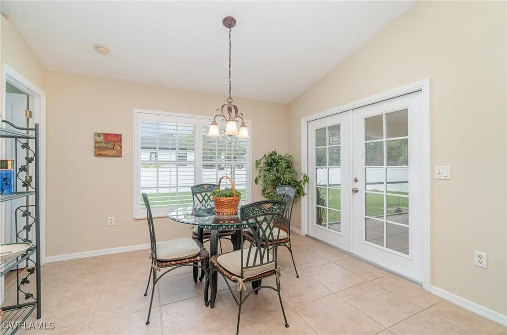 3708 SW 2nd Lane Cape Coral FL 33991