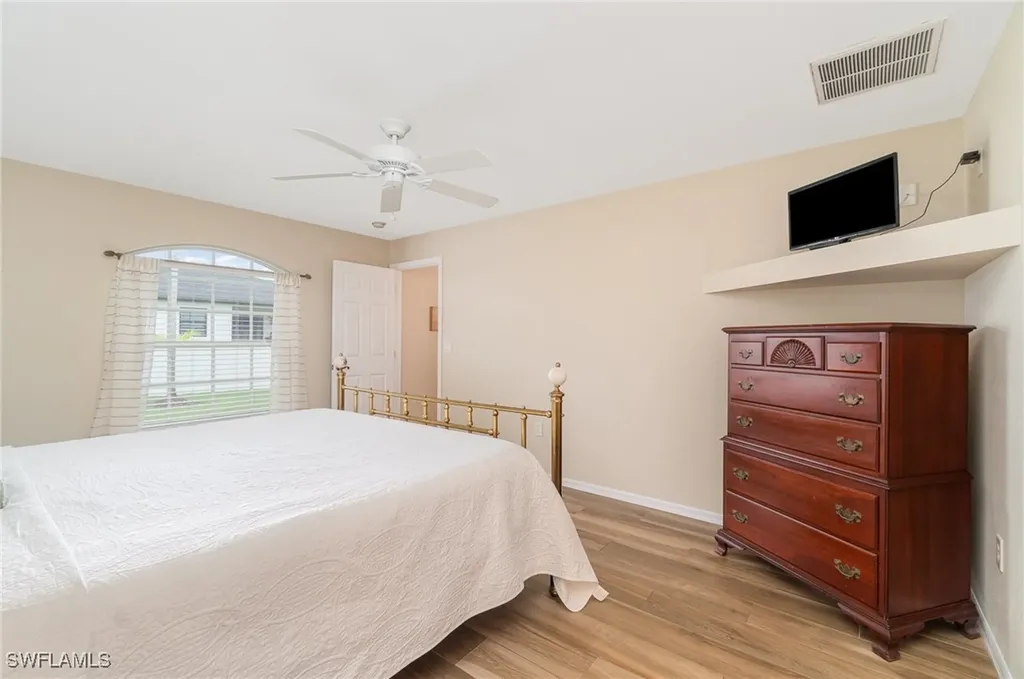 3708 SW 2nd Lane Cape Coral FL 33991