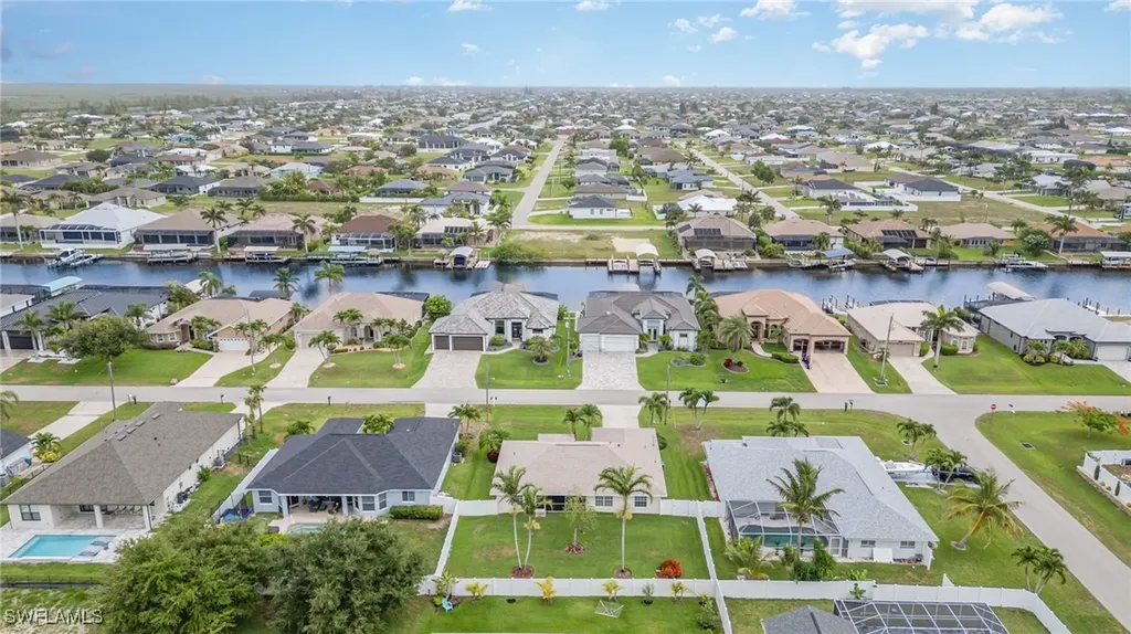 3708 SW 2nd Lane Cape Coral FL 33991