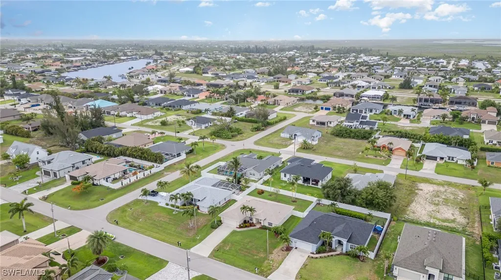 3708 SW 2nd Lane Cape Coral FL 33991