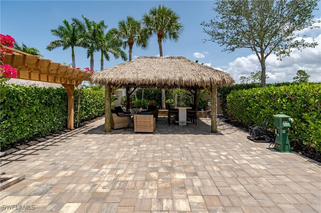 13615 Snook Circle Naples FL 34114