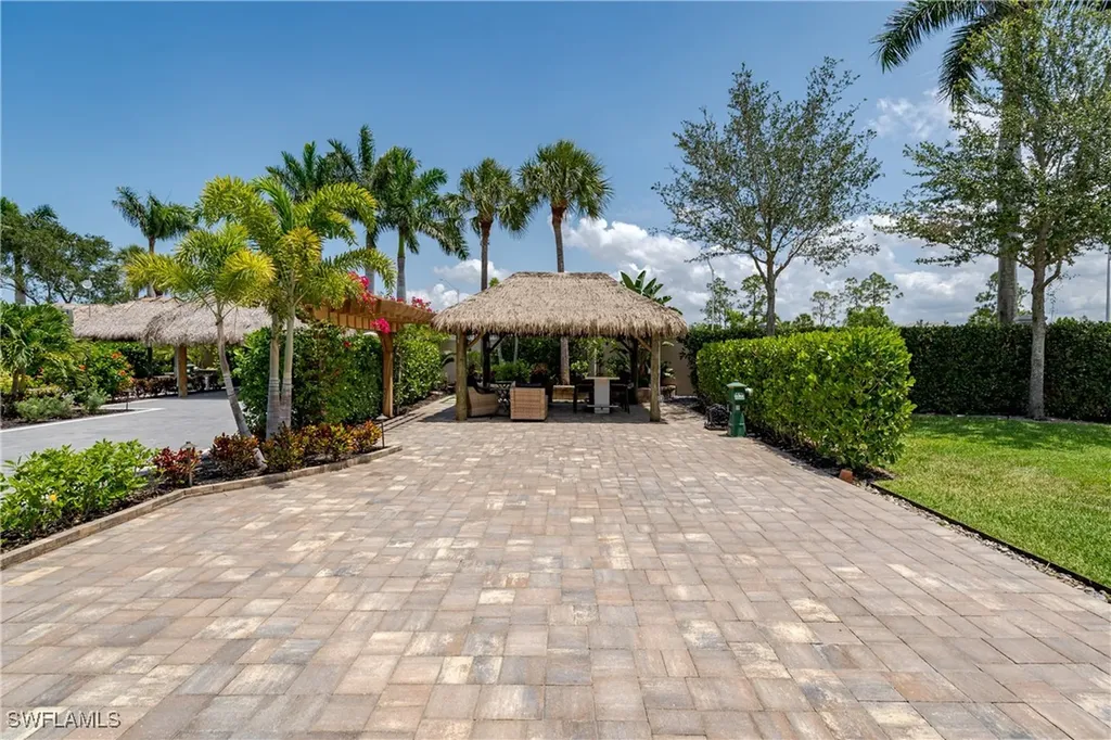 13615 Snook Circle Naples FL 34114