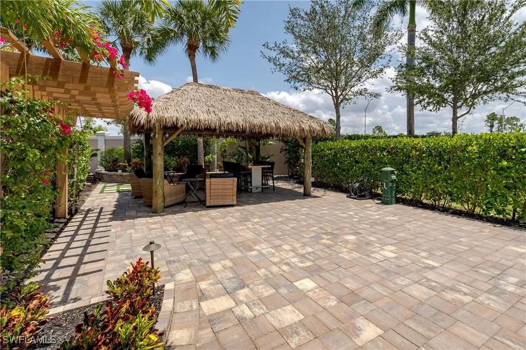 13615 Snook Circle Naples FL 34114