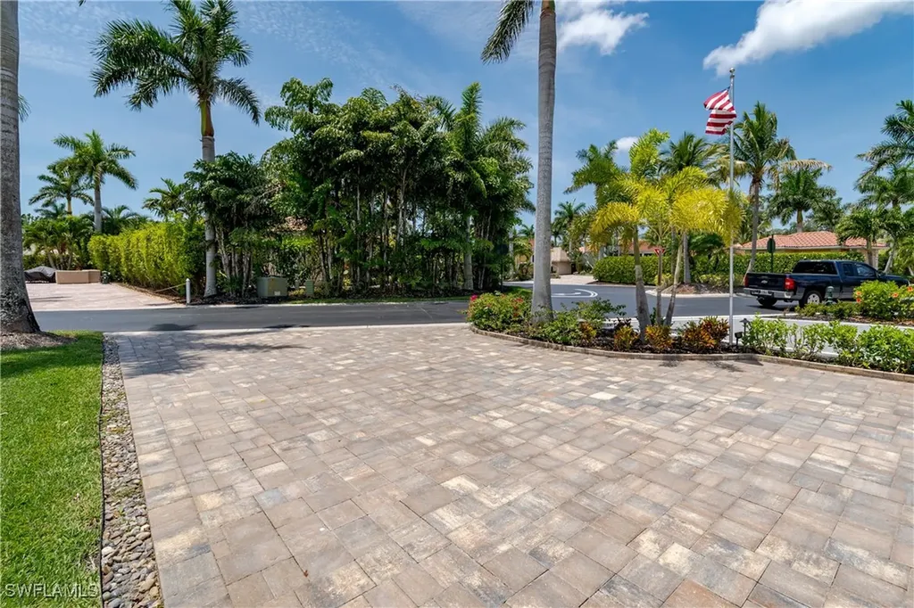 13615 Snook Circle Naples FL 34114