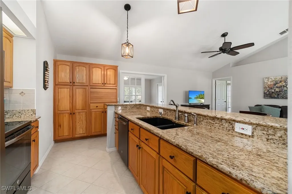 3220 Citron Drive Naples FL 34120