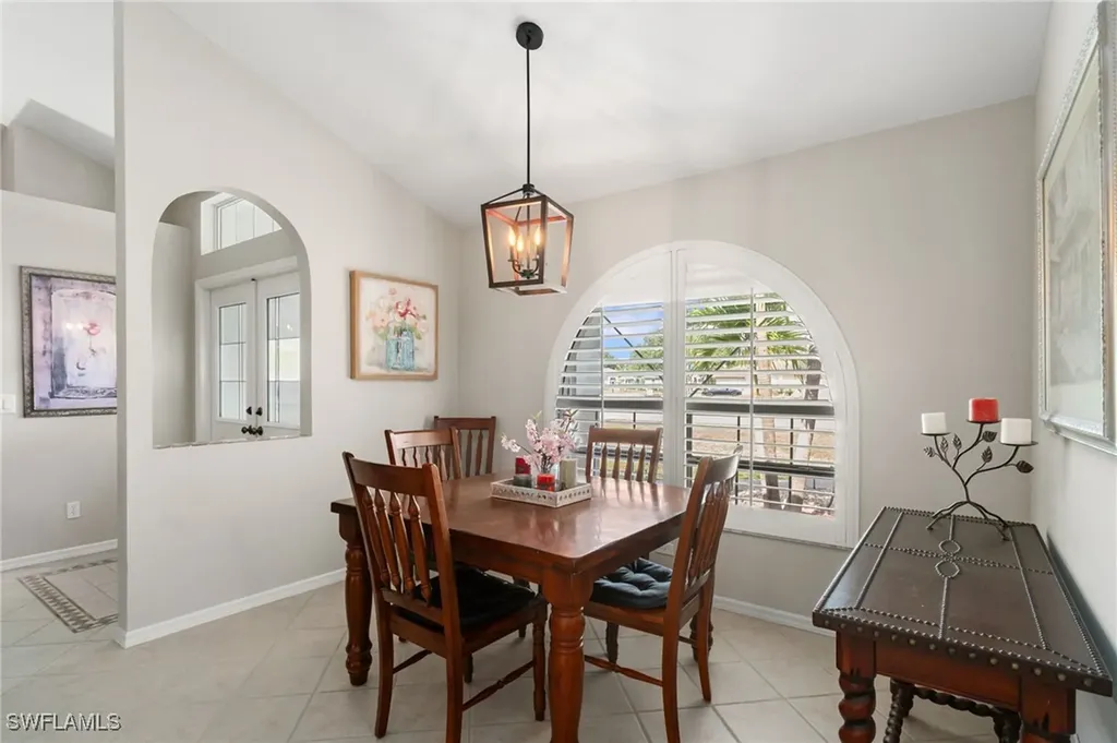 3220 Citron Drive Naples FL 34120