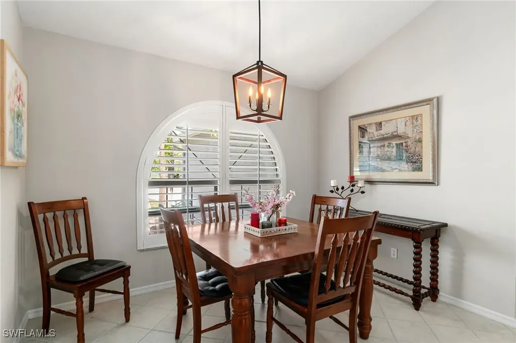 3220 Citron Drive Naples FL 34120