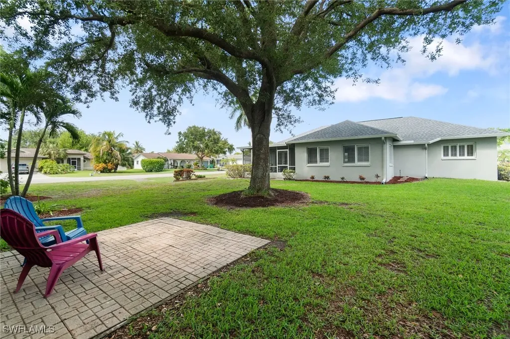 3220 Citron Drive Naples FL 34120