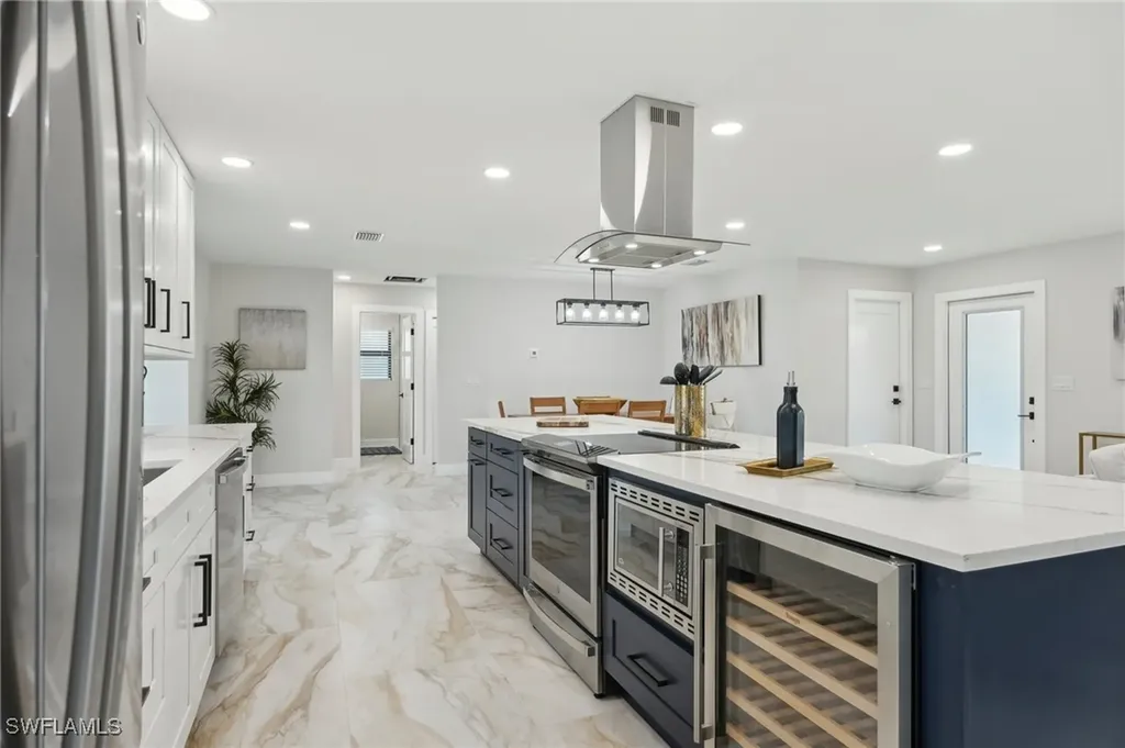 23 Fairview Boulevard Fort Myers Beach FL 33931