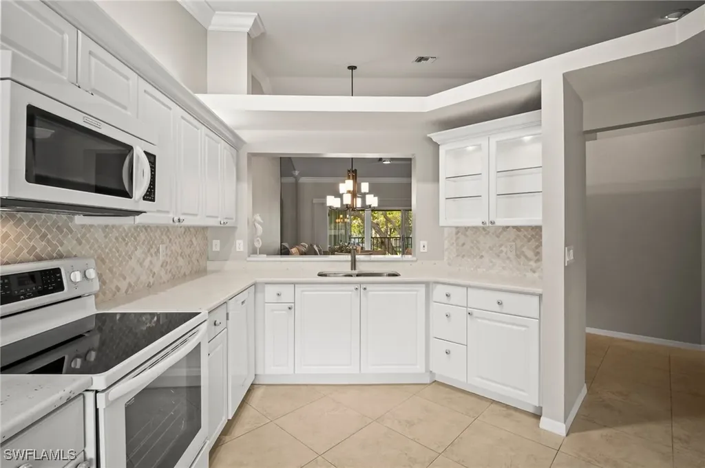 1771 Bermuda Greens Boulevard Naples FL 34110