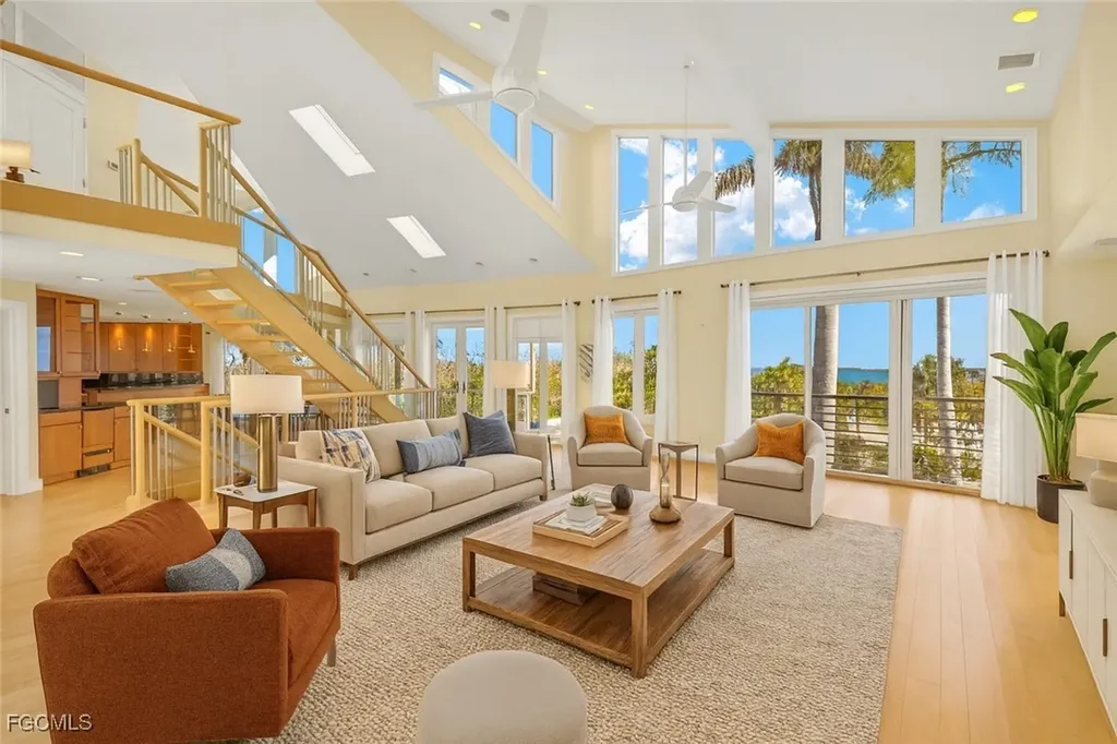 1581 San Carlos Bay Drive Sanibel FL 33957