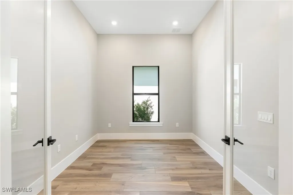 9557 Caymas Terrace Naples FL 34114
