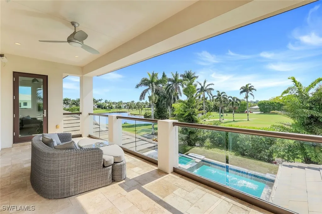 875 Wedge Drive Naples FL 34103