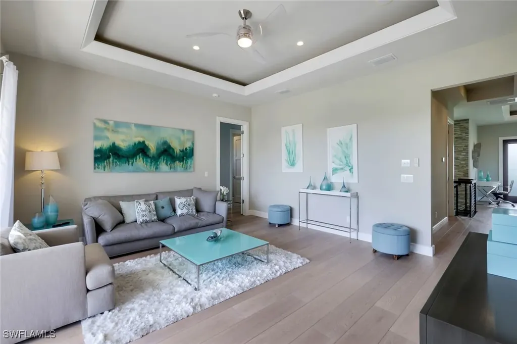 875 Wedge Drive Naples FL 34103