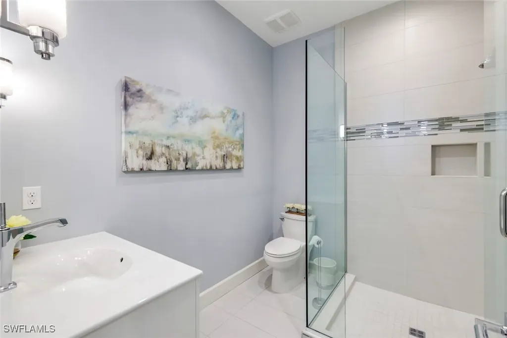 875 Wedge Drive Naples FL 34103