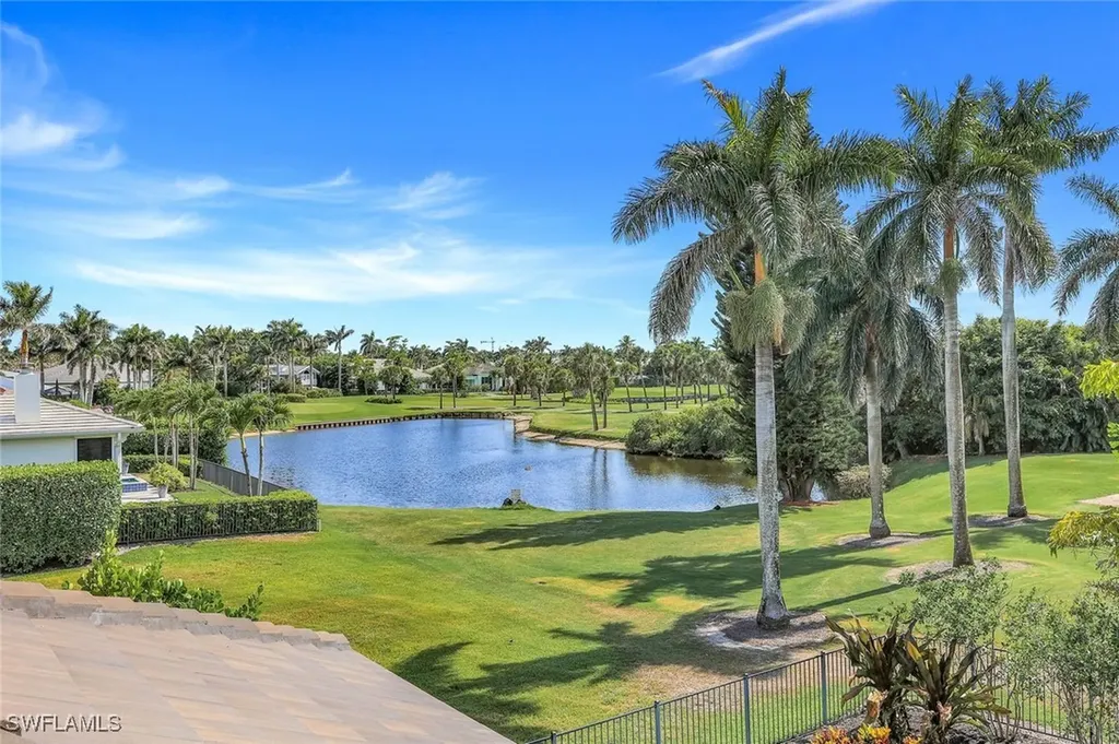 875 Wedge Drive Naples FL 34103