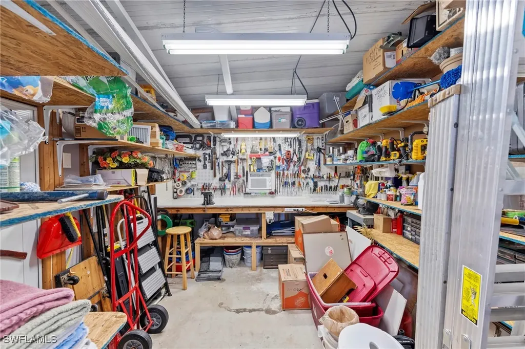 16240 Durham Avenue Fort Myers FL 33908