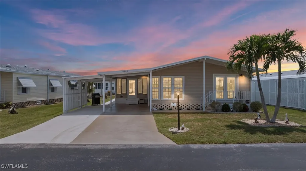 16240 Durham Avenue Fort Myers FL 33908