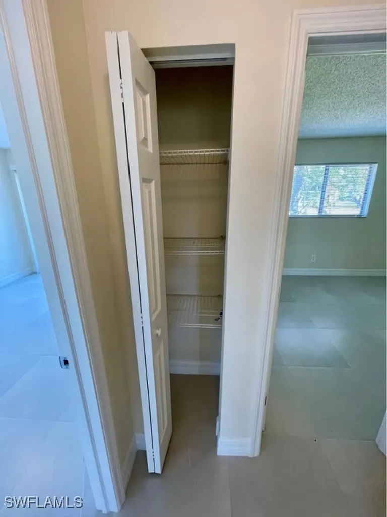 4052 Bayshore Drive Naples FL 34112