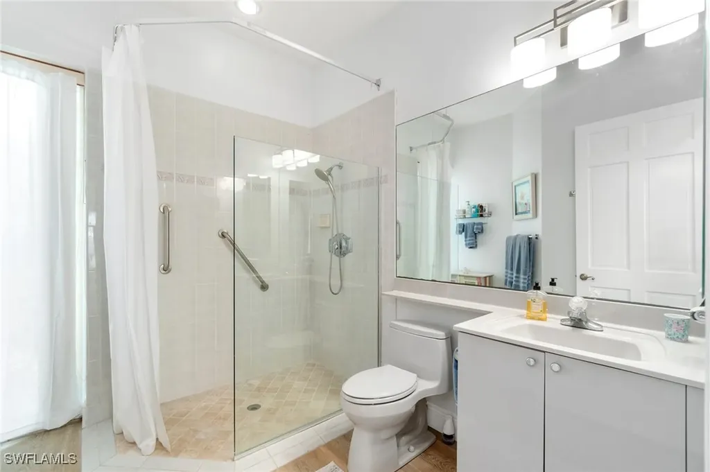 90 Southport Cove Bonita Springs FL 34134