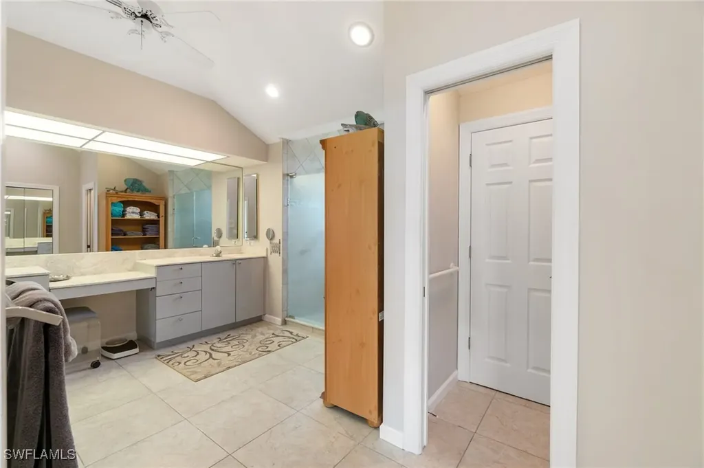 90 Southport Cove Bonita Springs FL 34134