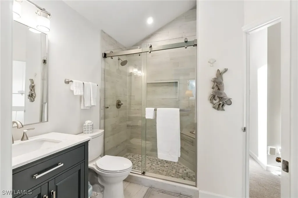 90 Southport Cove Bonita Springs FL 34134