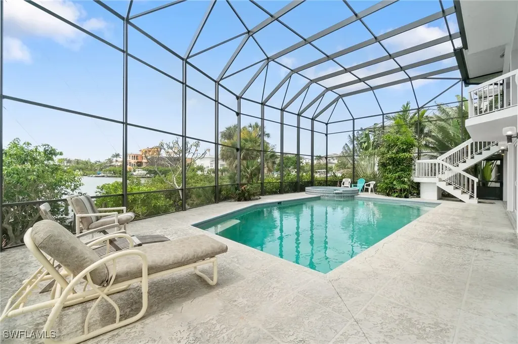 90 Southport Cove Bonita Springs FL 34134