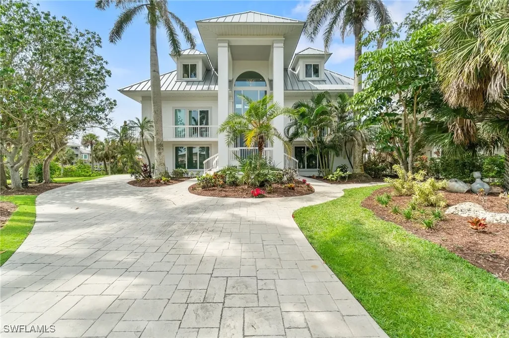 90 Southport Cove Bonita Springs FL 34134