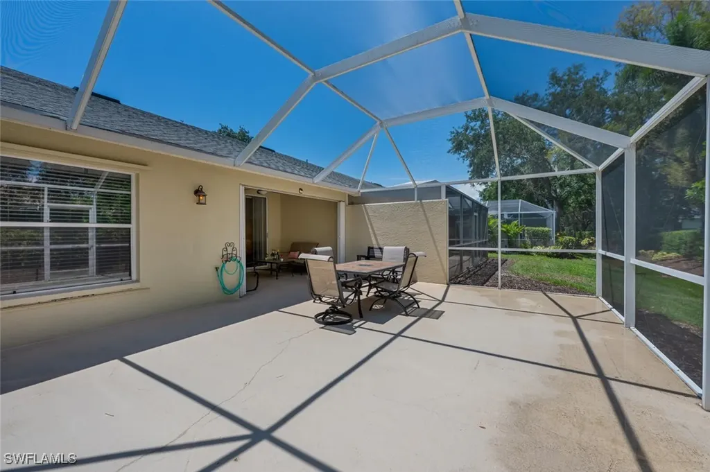 8279 Ibis Cove Circle Naples FL 34119