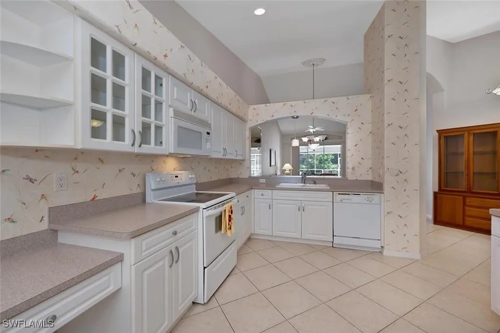8279 Ibis Cove Circle Naples FL 34119