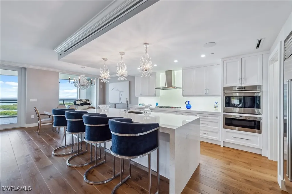 13915 Old Coast Road Naples FL 34110