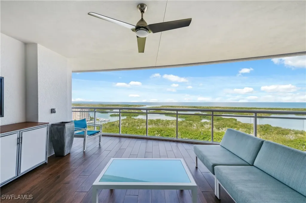 13915 Old Coast Road Naples FL 34110