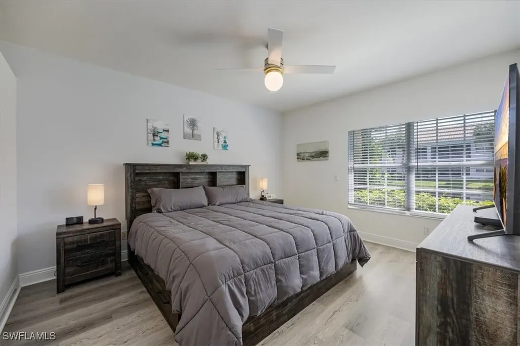 6914 Satinleaf Road N Naples FL 34109