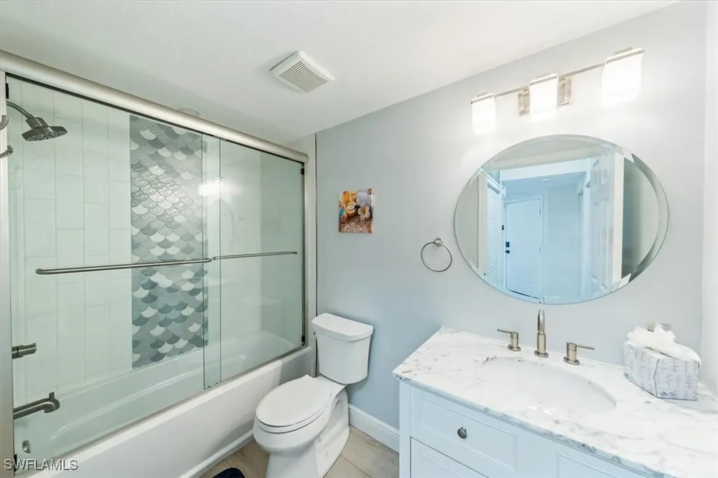 6914 Satinleaf Road N Naples FL 34109
