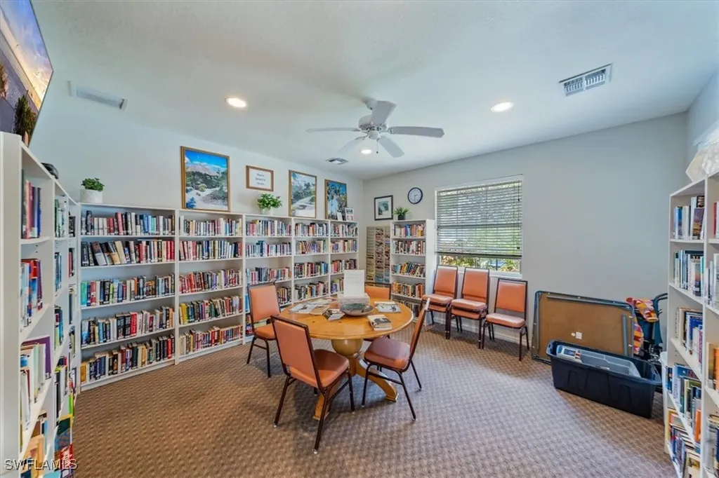 6914 Satinleaf Road N Naples FL 34109