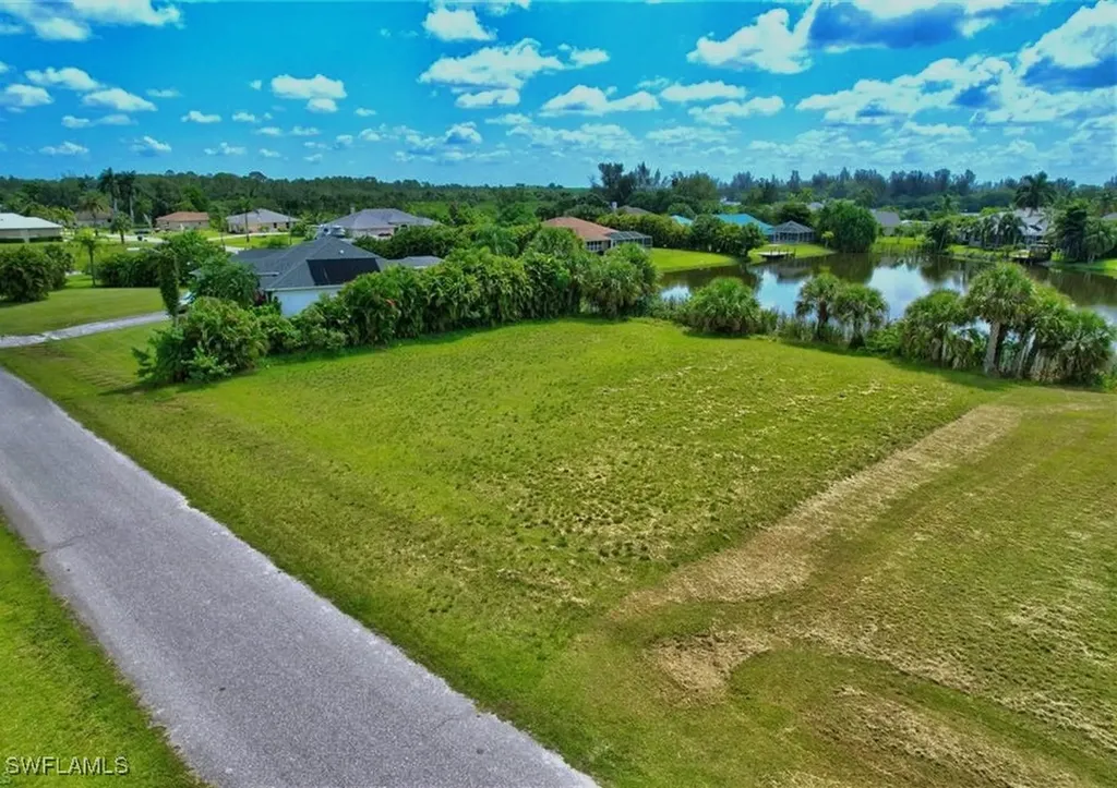 17091 Waters Edge Circle North Fort Myers FL 33917