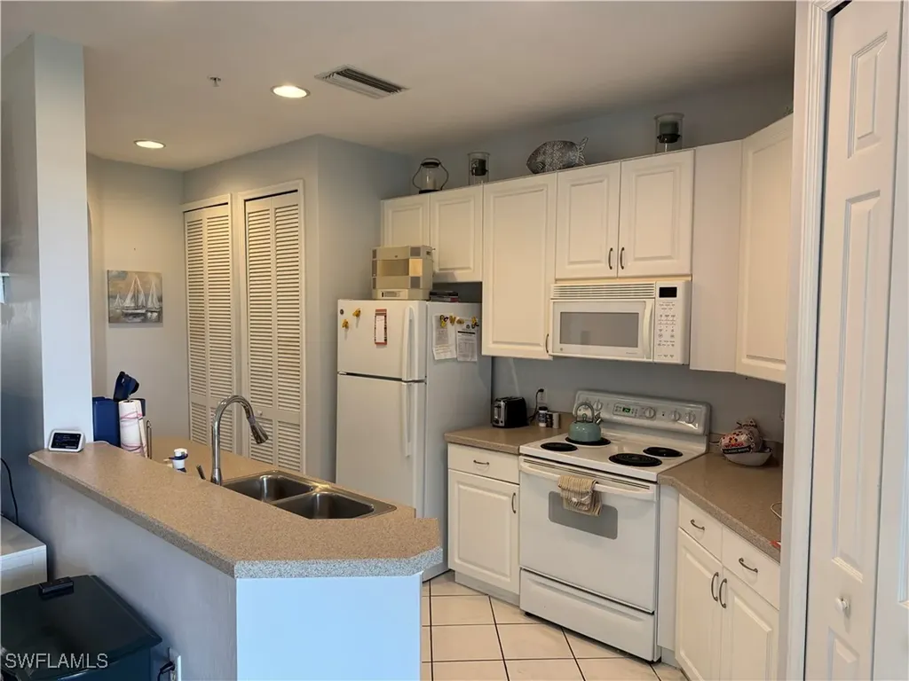1420 Sweetwater Cove Naples FL 34110
