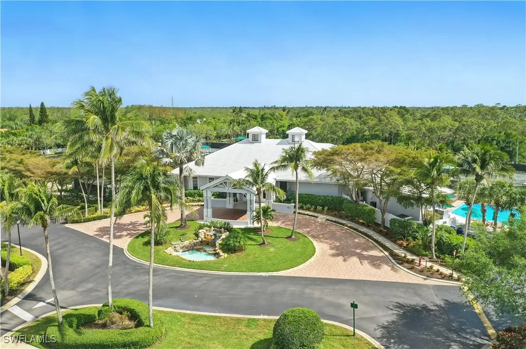 1420 Sweetwater Cove Naples FL 34110