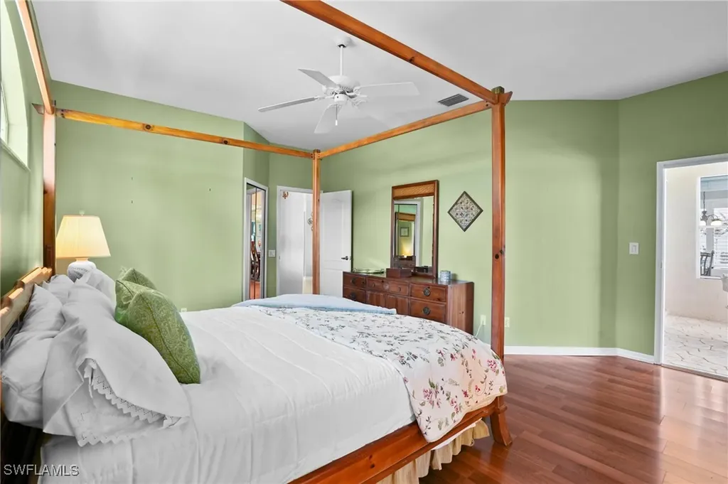 14880 Crescent Cove Drive Fort Myers FL 33908