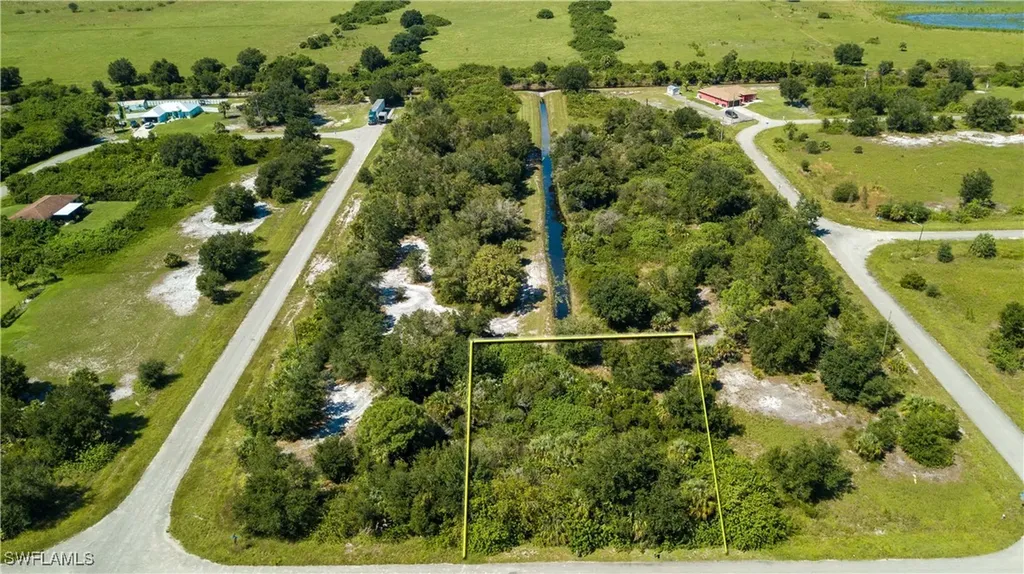392 Carrillon Avenue S Lehigh Acres FL 33974