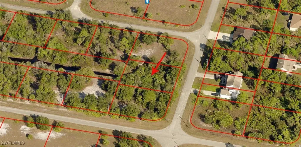 392 Carrillon Avenue S Lehigh Acres FL 33974
