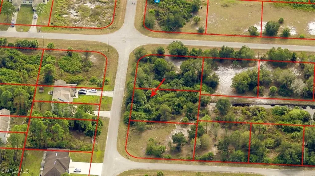 392 Carrillon Avenue S Lehigh Acres FL 33974