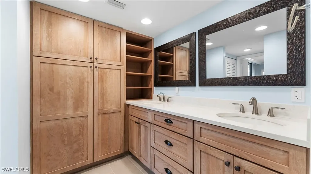 2777 W Gulf Drive Sanibel FL 33957