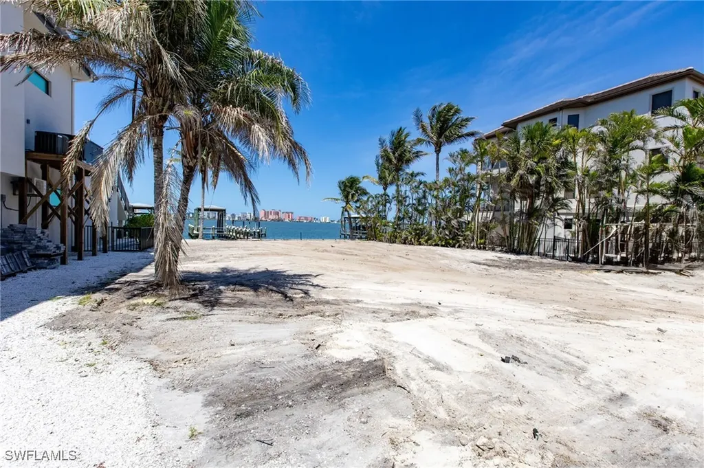 855 San Carlos Drive Fort Myers Beach FL 33931