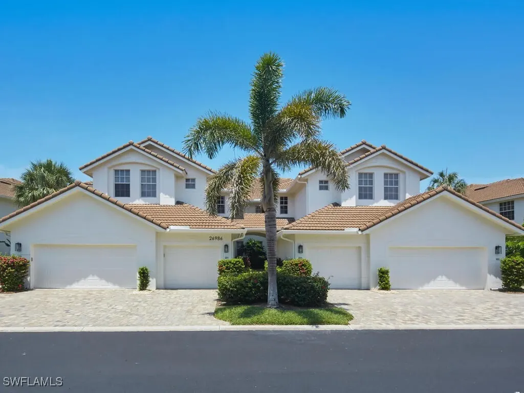 Bonita Springs FL, 26986 Montego Pointe Court, Unit 202