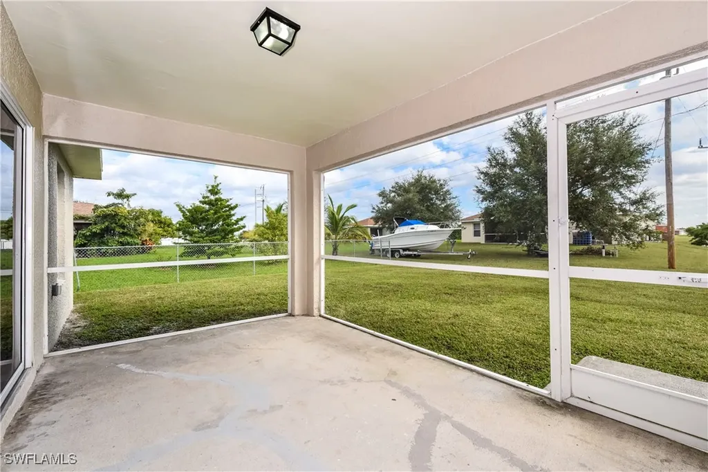 2405 NW Juanita Place Cape Coral FL 33993